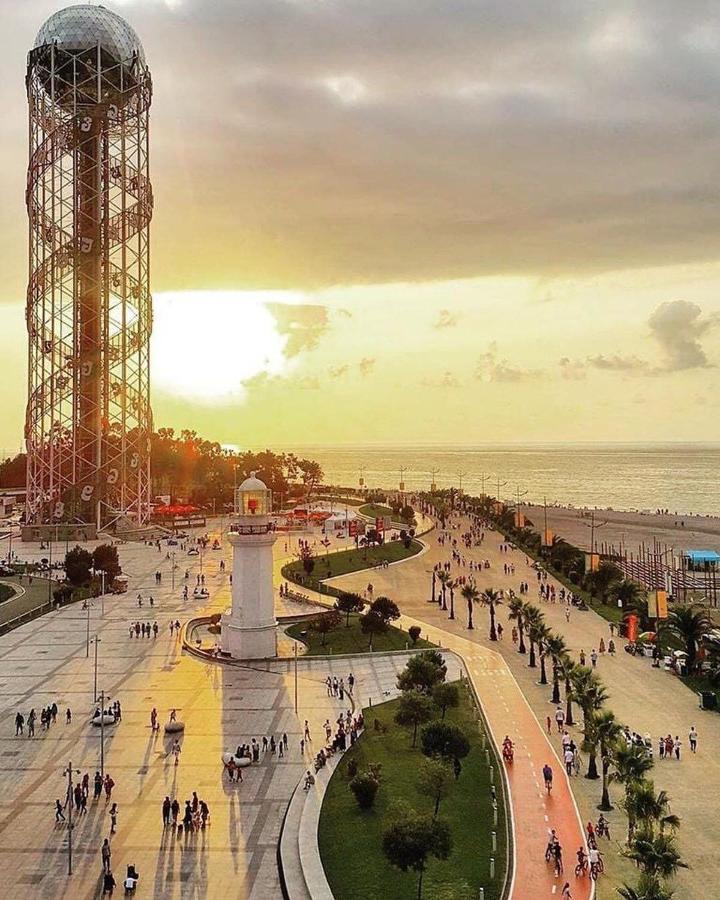 Orbi City In Batumi Esterno foto