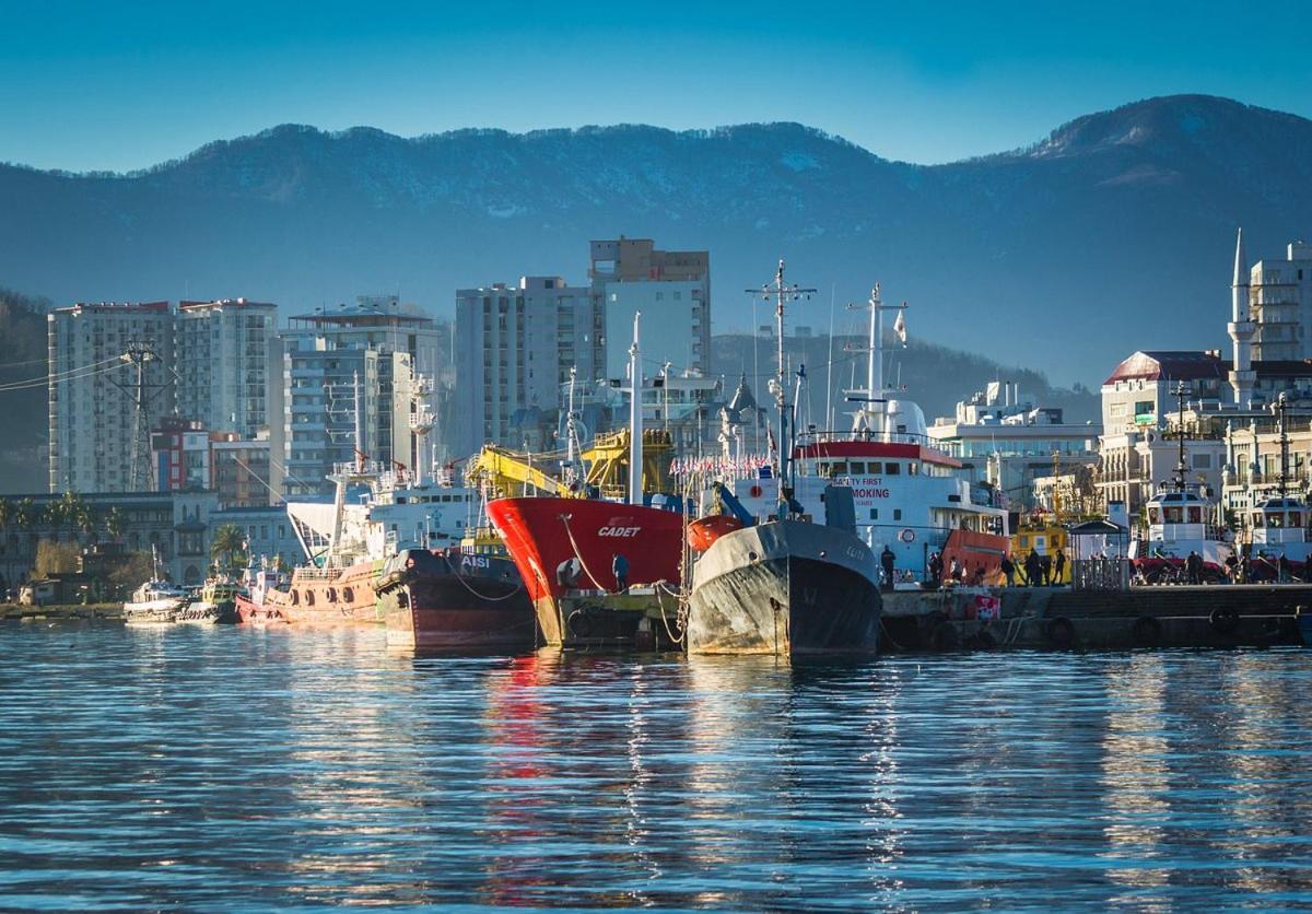 Orbi City In Batumi Esterno foto