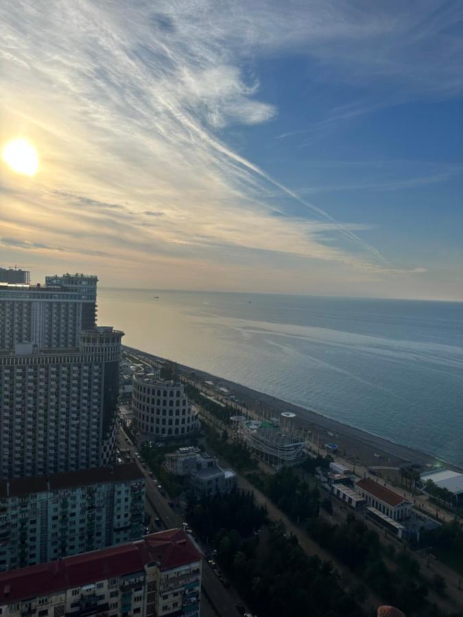 Orbi City In Batumi Esterno foto