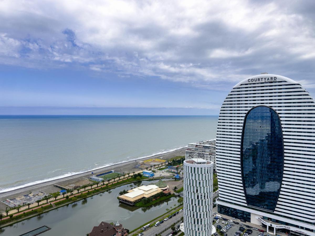 Orbi City In Batumi Esterno foto